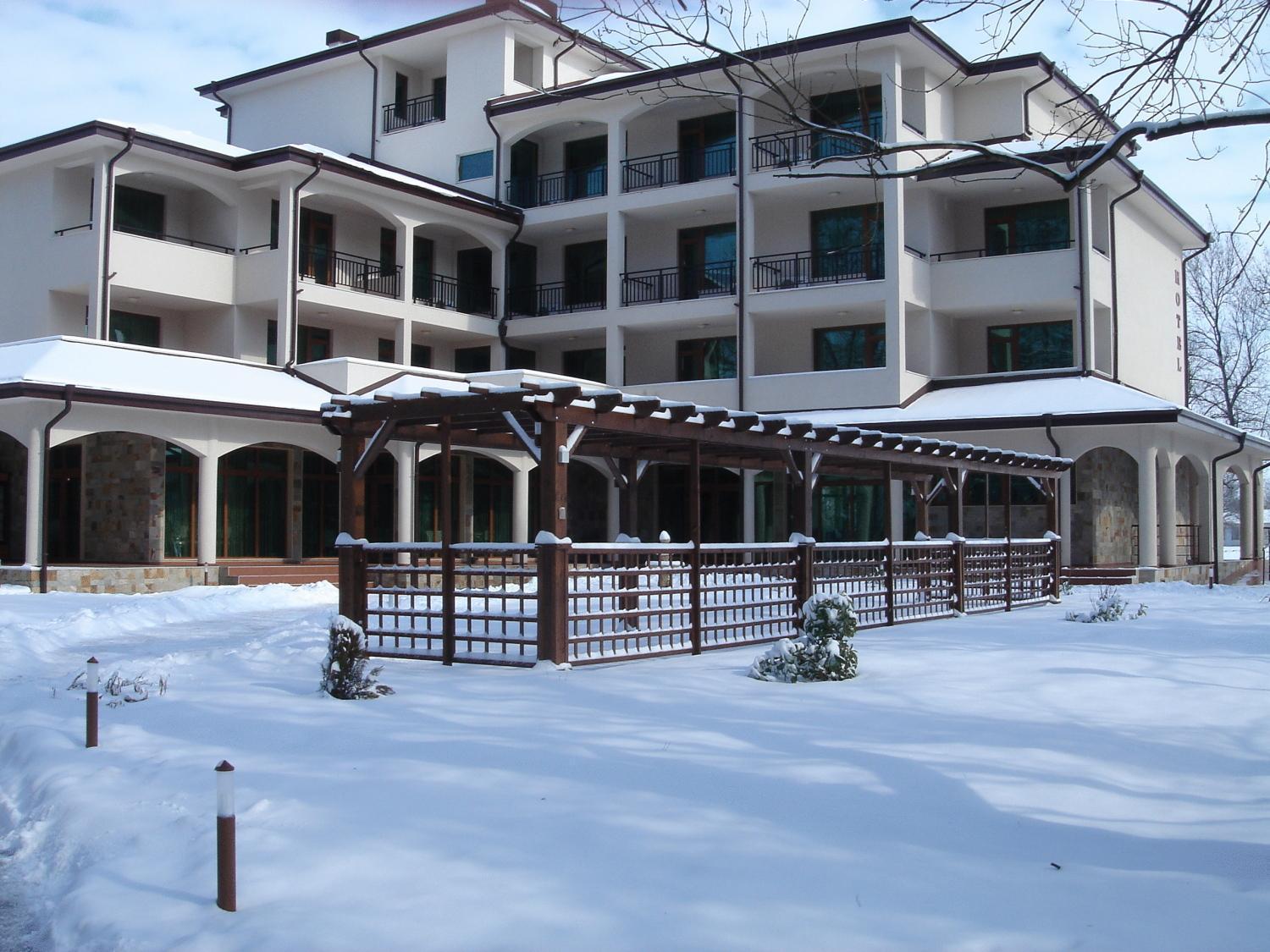 Hotel Park Karnobat Екстер'єр фото