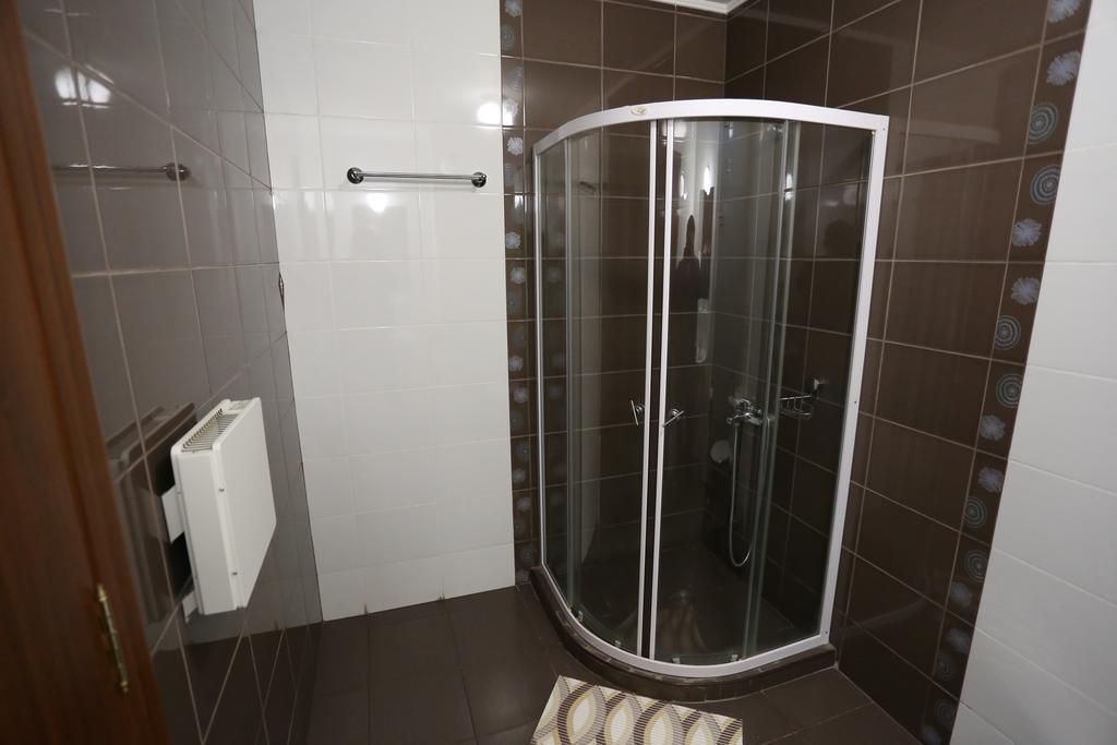 Hotel Park Karnobat Екстер'єр фото